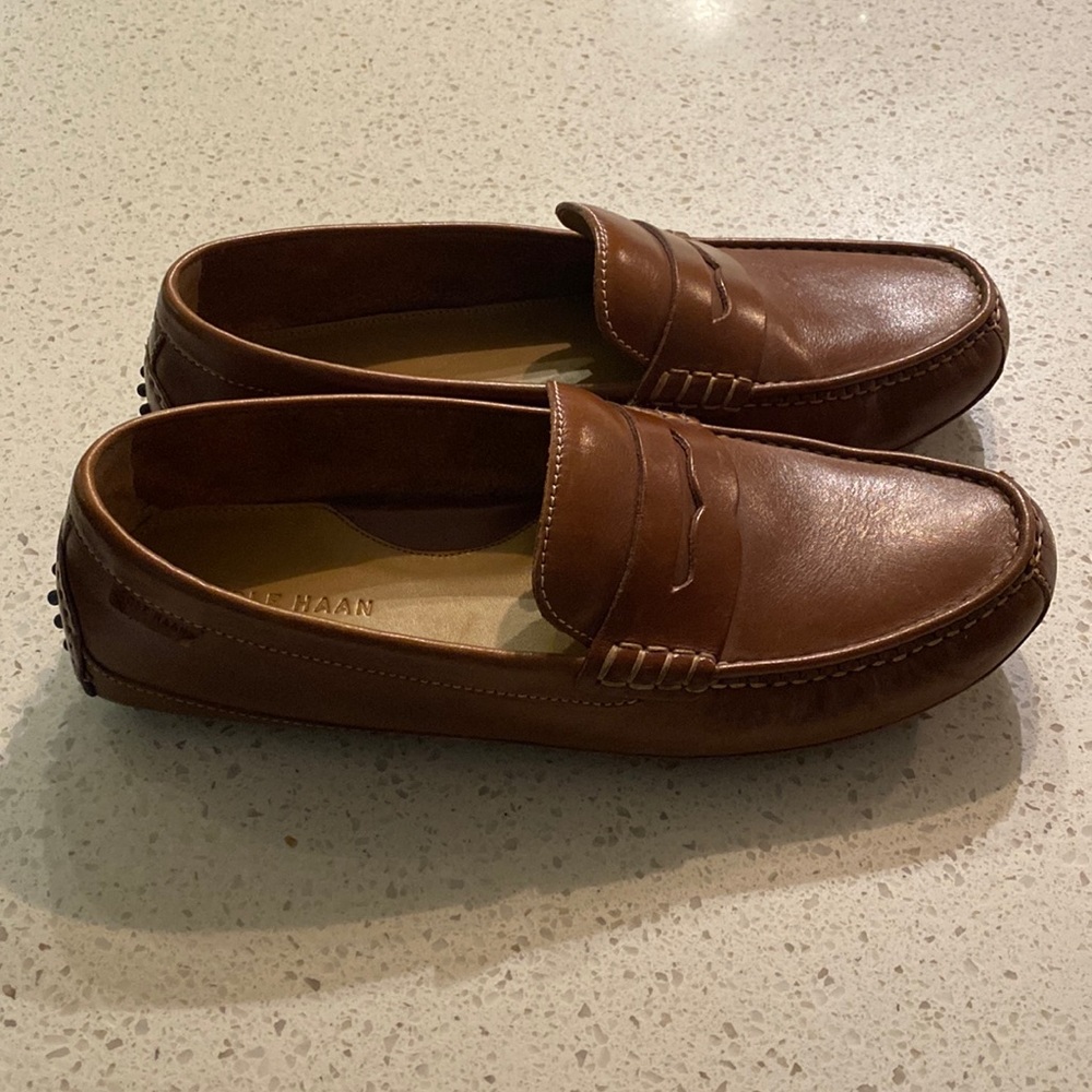 Cole Haan Men’s Grant Canoe Penny Loafer 9.5M - Used Great Condition